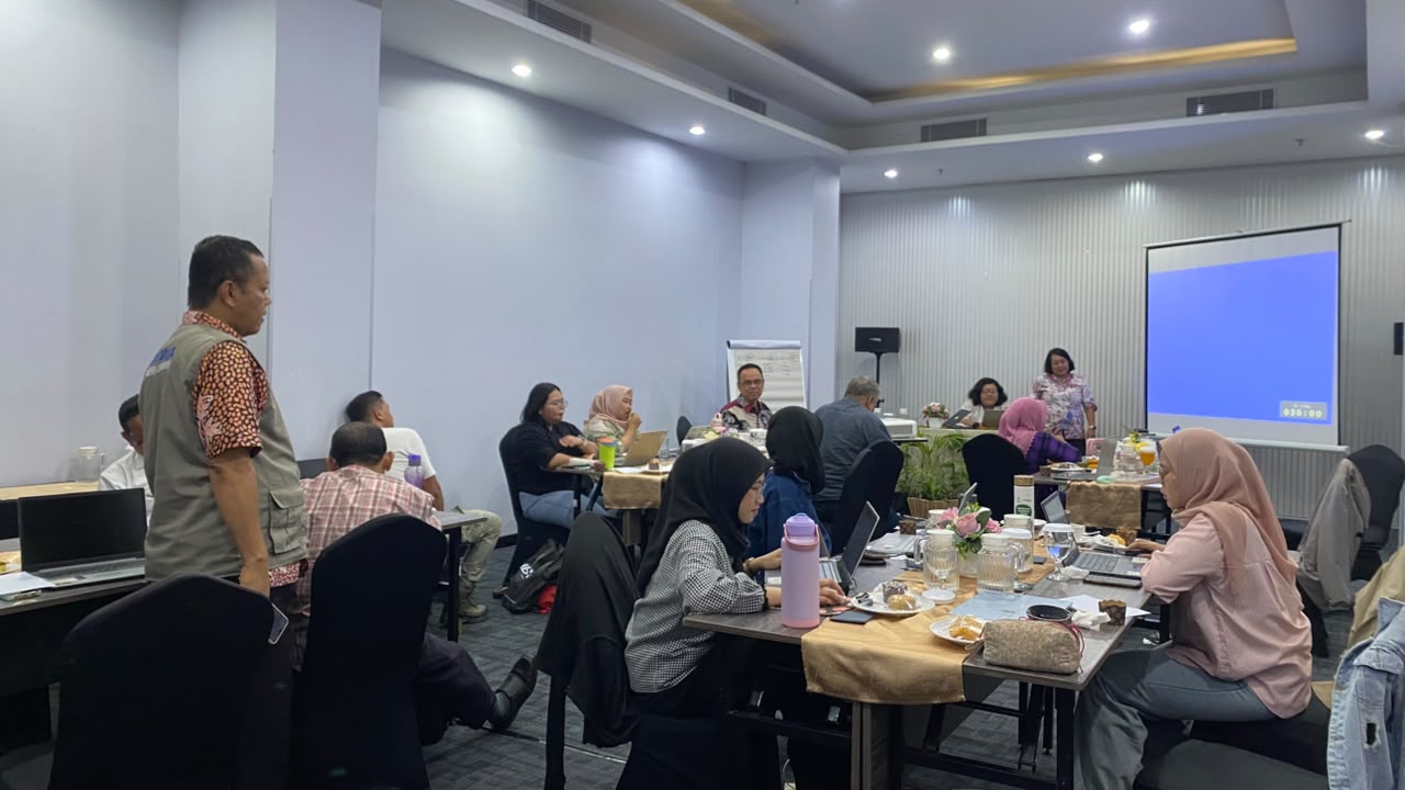 Pelatihan Fund Raising YKKS